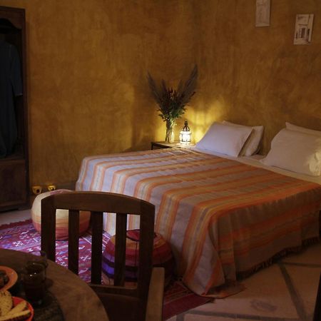 Riad Azenzer Marrakesch Zimmer foto